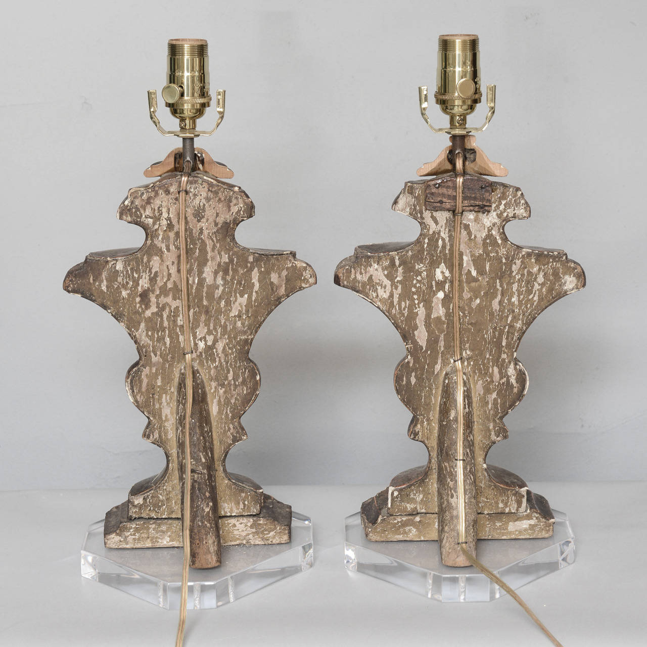 18th Century and Earlier Pair of 18th Century Urn Fragment Lamps For Sale