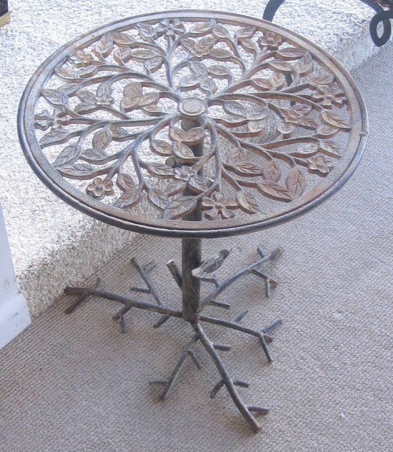 Mid-Century Modern Sculptural Mid-Century Side Table