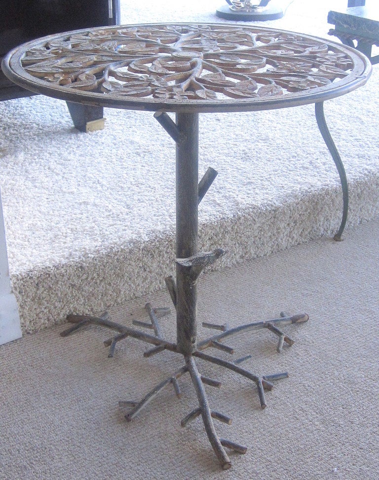Sculptural Mid-Century Side Table In Good Condition In Miami, FL