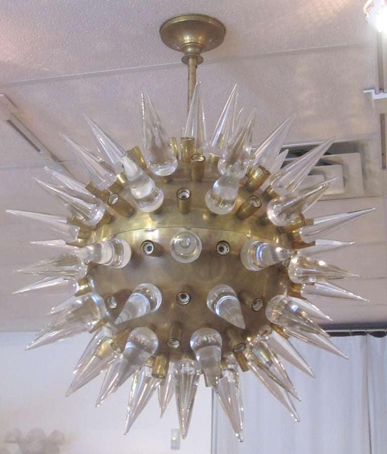 Italian Murano Glass And Gilt-metal 'sputnik' Chandelier In Good Condition In Miami, FL