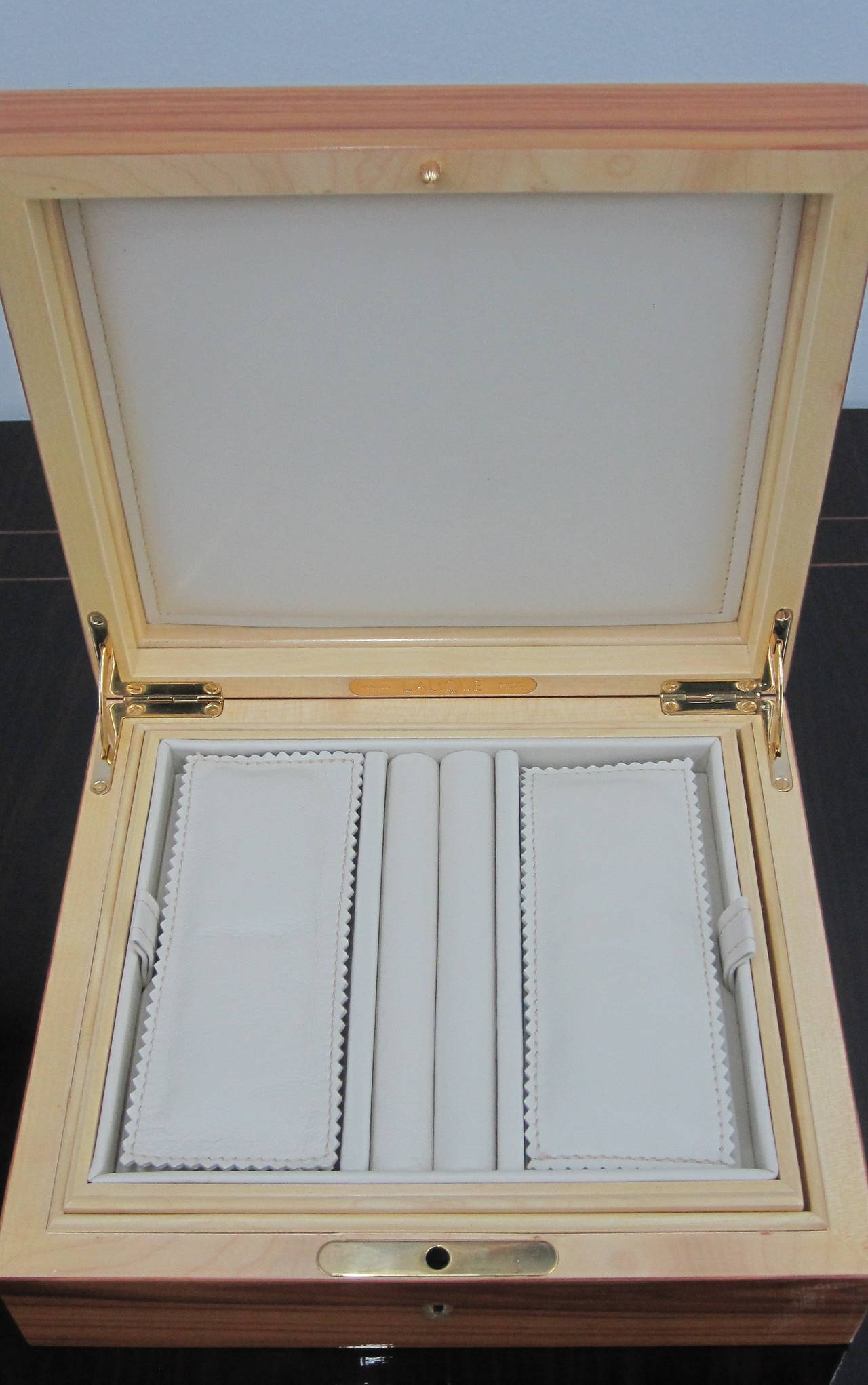 Molded Lalique Jewelry Box