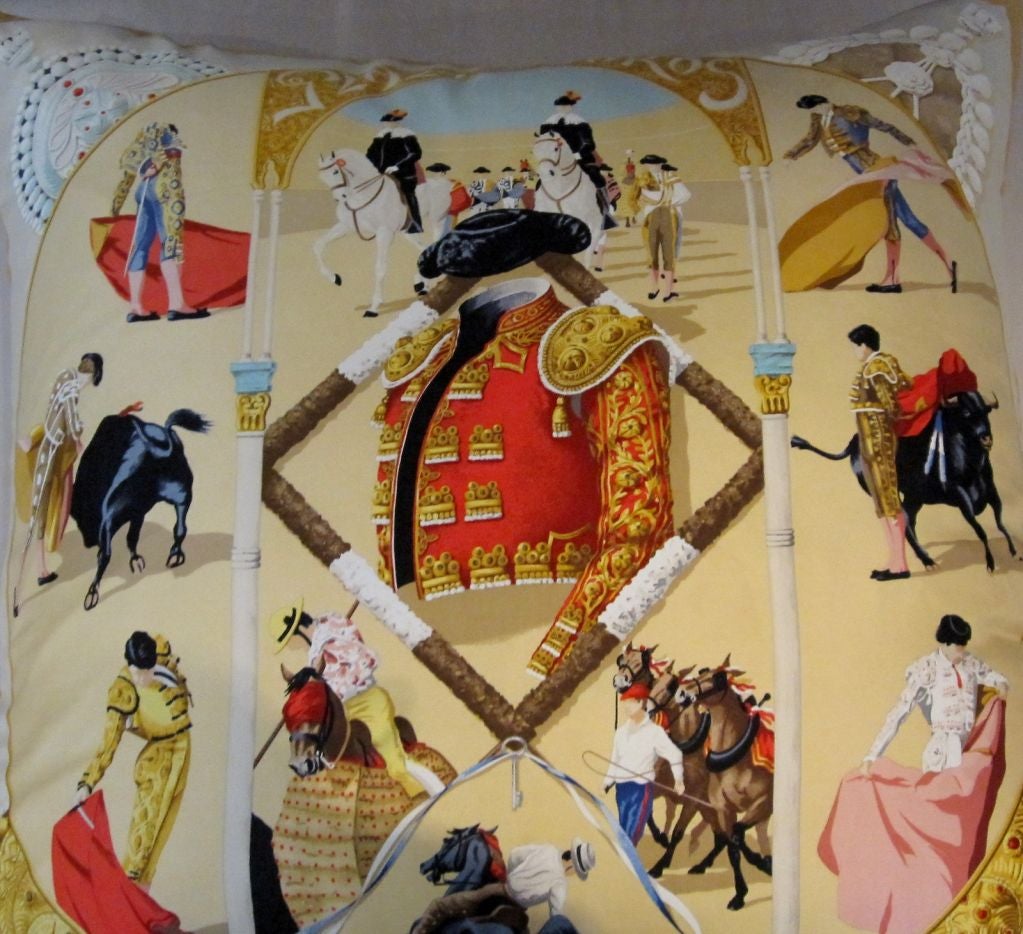 Hermes-Watrigant Vintage Scarf Pillow In Excellent Condition In Miami, FL