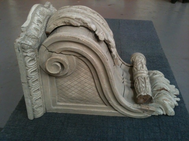Carved Italian 18th Century Architectural Carving For Sale