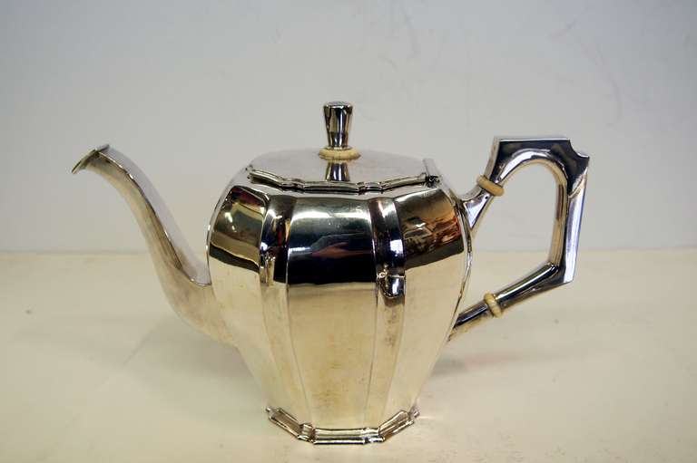 Art Deco Austrian Silver .800 Tea & Coffee Set with Tray  In Excellent Condition For Sale In Vancouver, BC