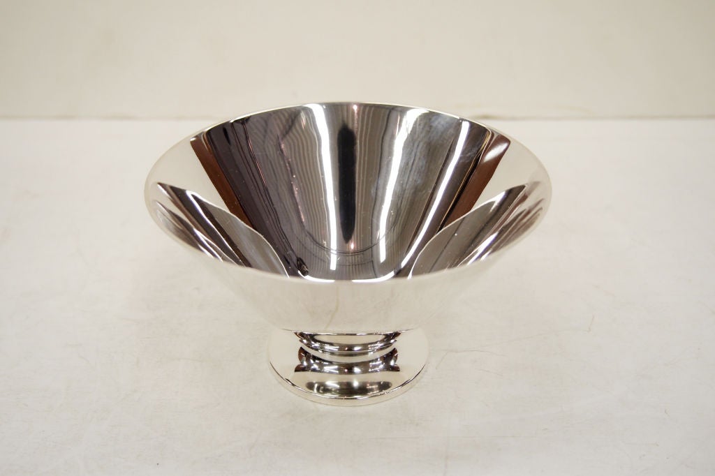 A Sterling Silver Bowl of heavy gauge silver and of simple form from Tiffany & Co., New York City.  Trade mark indicates it was made in the earlier part of the 20th century. Weight: 300 grams.