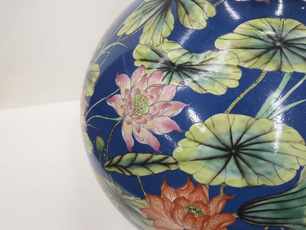 Hand-Painted Large Chinese Porcelain Qianlong Vase For Sale