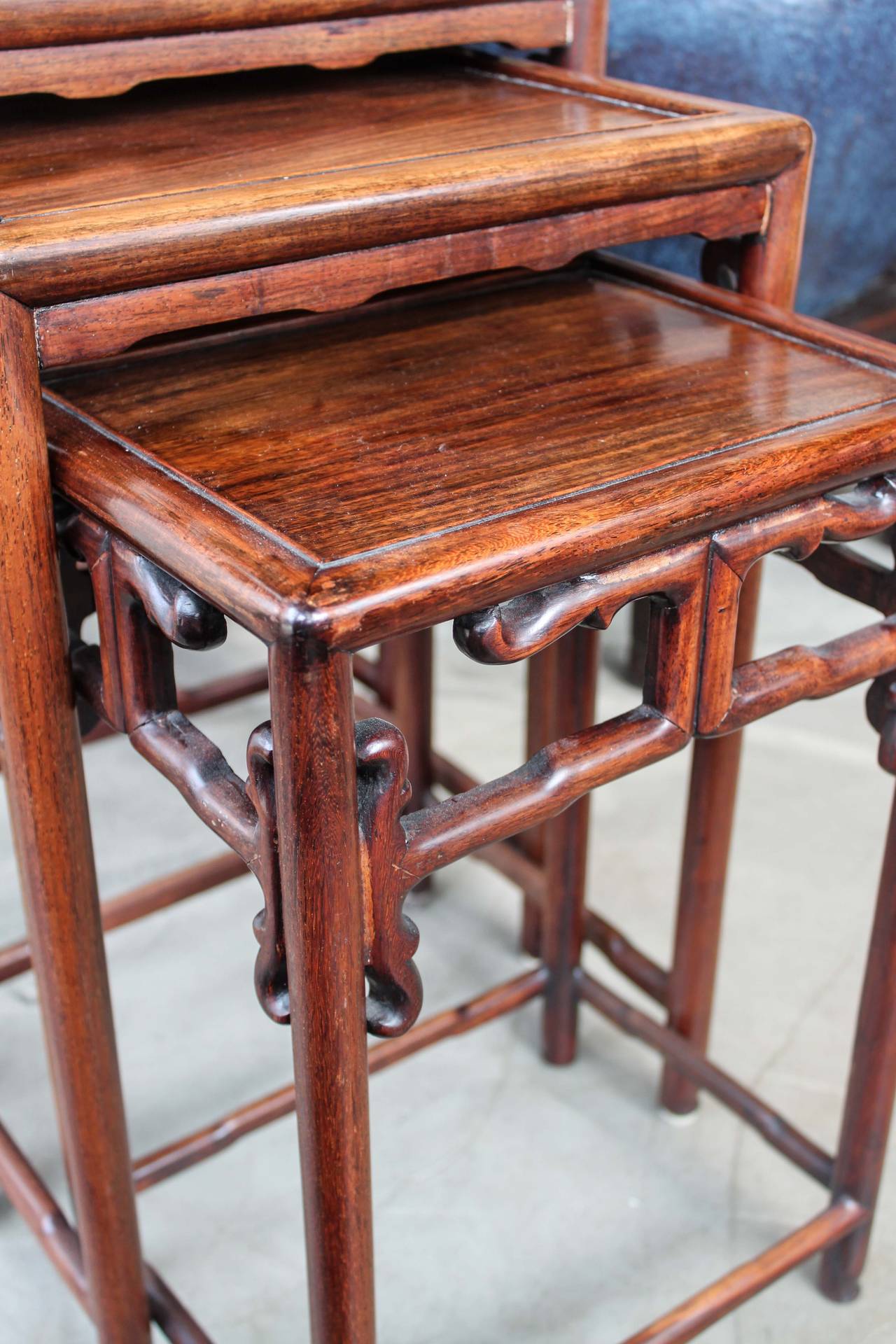 Chinese Export Chinese Nesting Tables For Sale