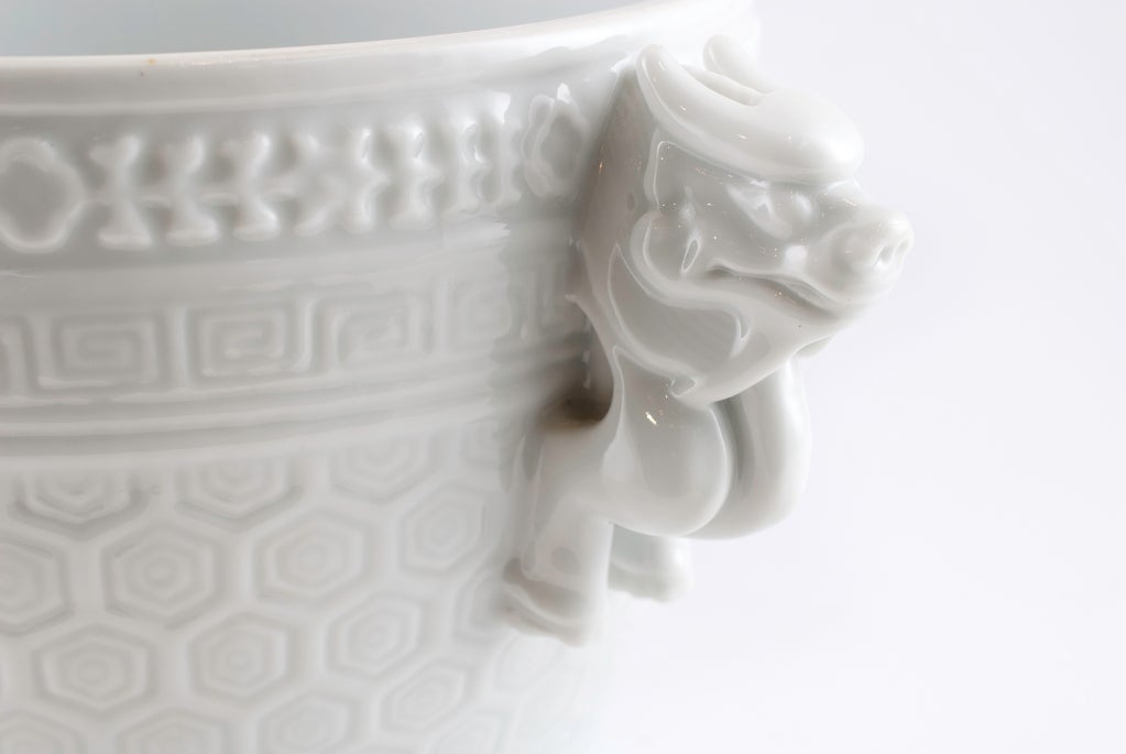 19th Century Fine Quality Chinese Blanc- De- Chine Lidded Bowl