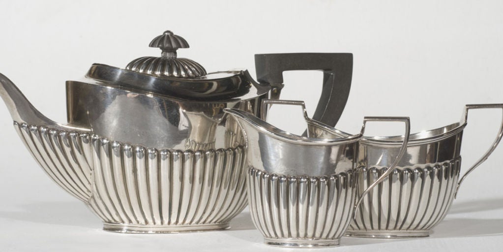 Elegant Sterling silver Bachelor's tea-set. C1950