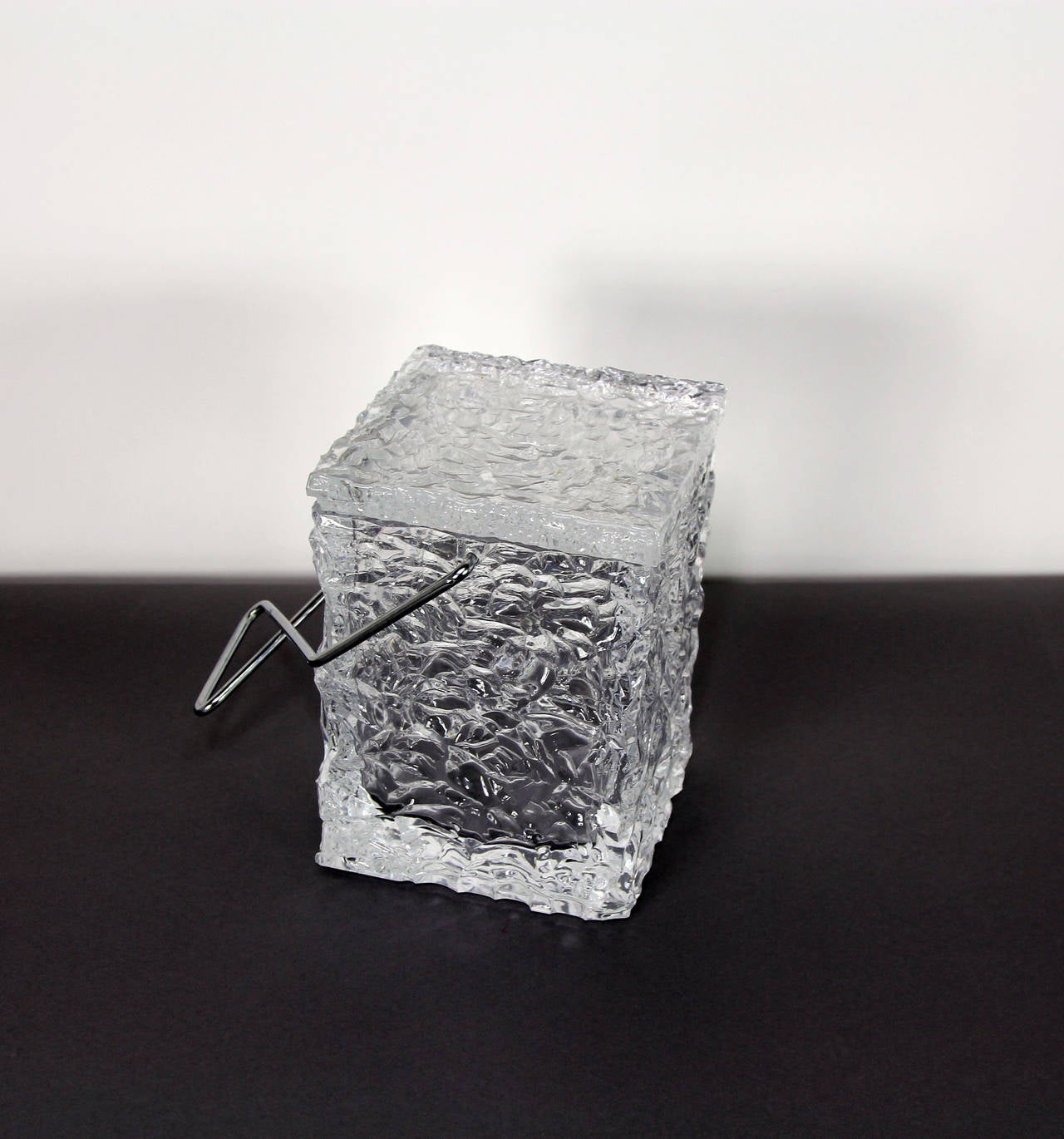 Lucite Ice Bucket by Wilardy 3
