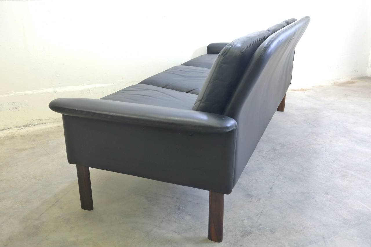 Beautiful Hans Olsen Three-Seat Leather and Rosewood Sofa 2