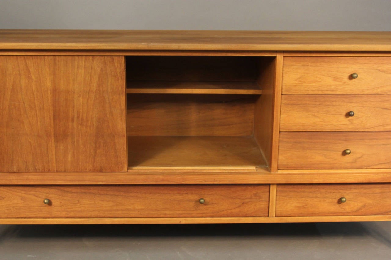 Walnut Credenza by John Stuart at 1stDibs john stuart credenza