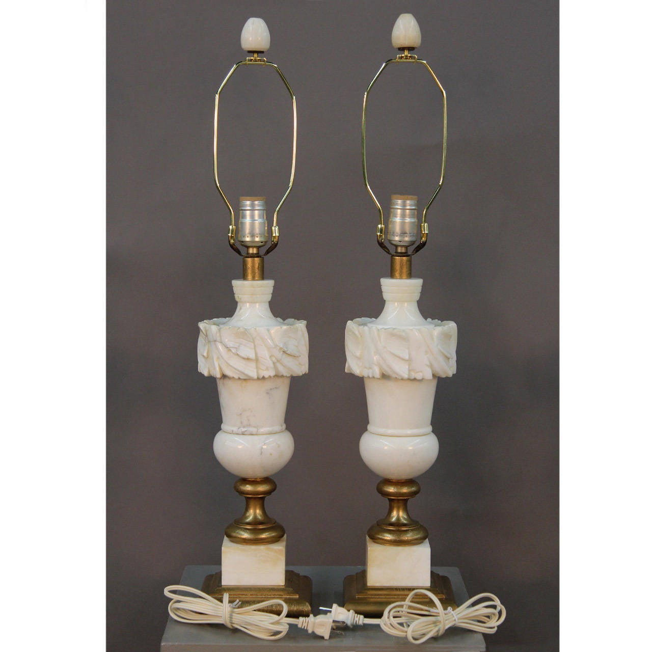 Neoclassical Pair of Italian Alabaster Lamps