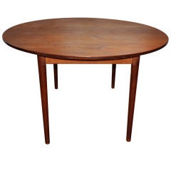 Round Dining Table - Henning Kjaernulf