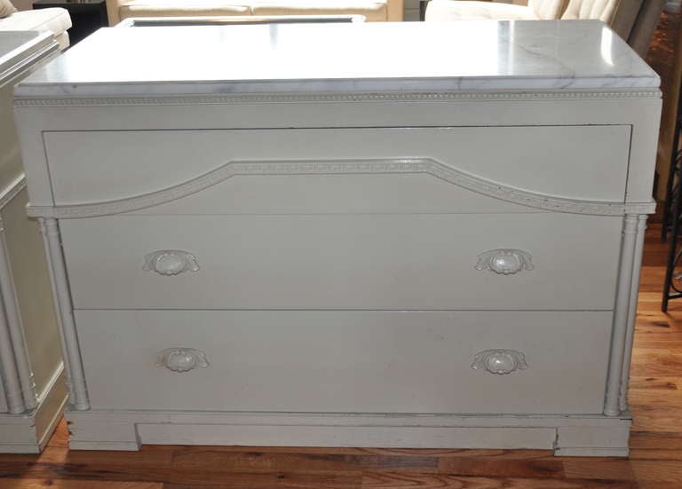 Cream Lacquered Dresser with Carrara Marble Top by James Mont, circa 1940s In Good Condition In Bridport, CT