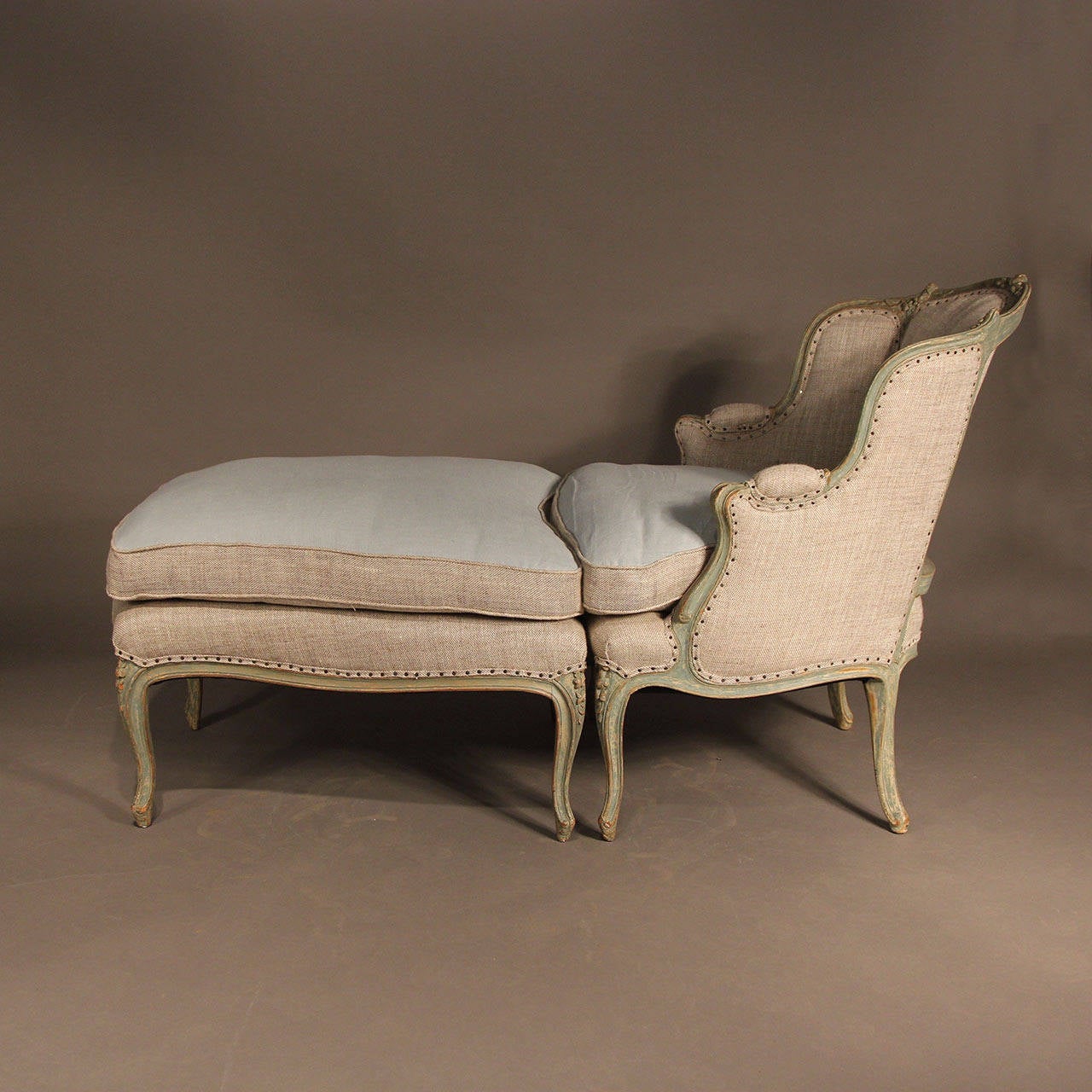 Early 20th Century French Louis XV Style Duchesse Brisee Chaise