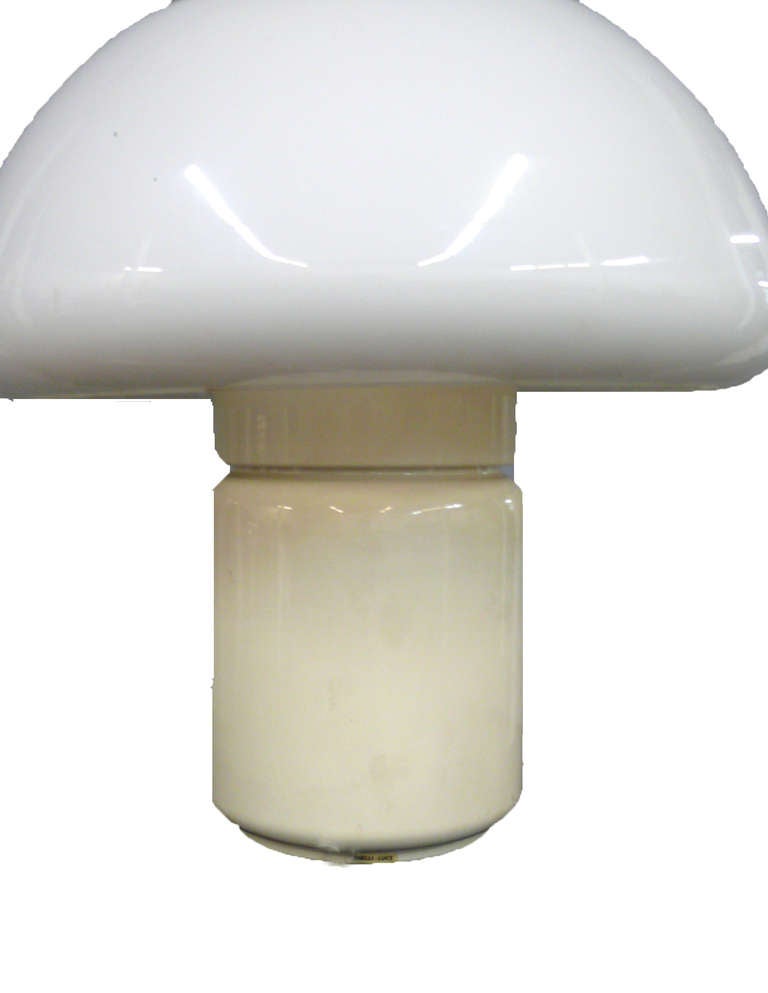 Mid-20th Century Pair of Elio Martinelli for Martinelli Luce XL Mushroom Lamps, 1960s
