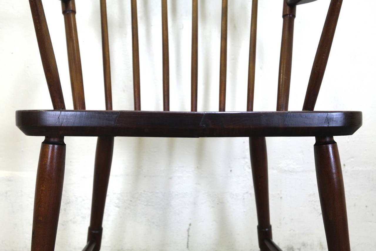 Classic Windsor-Style Armchair by Borge Mogensen for FDB in Stained Oak For Sale 4