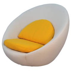 Milo Baughman Egg Chair