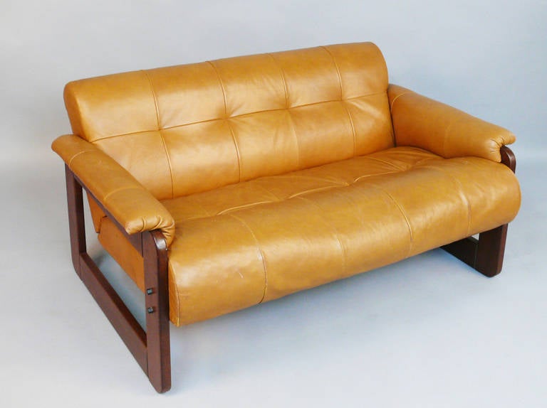 Percival Lafe Vintage Rosewood and Leather Love Seat In Good Condition In Bridport, CT