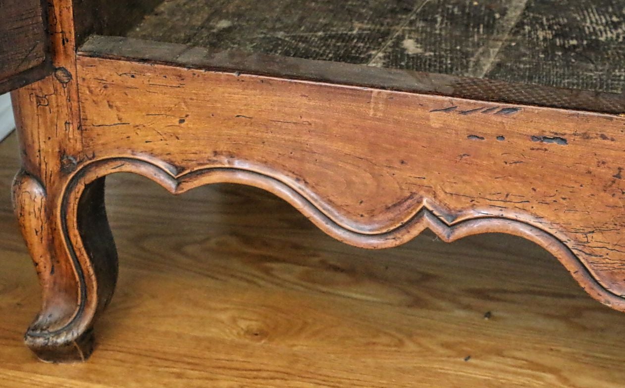French Cherrywood Armoir from Rennes 4