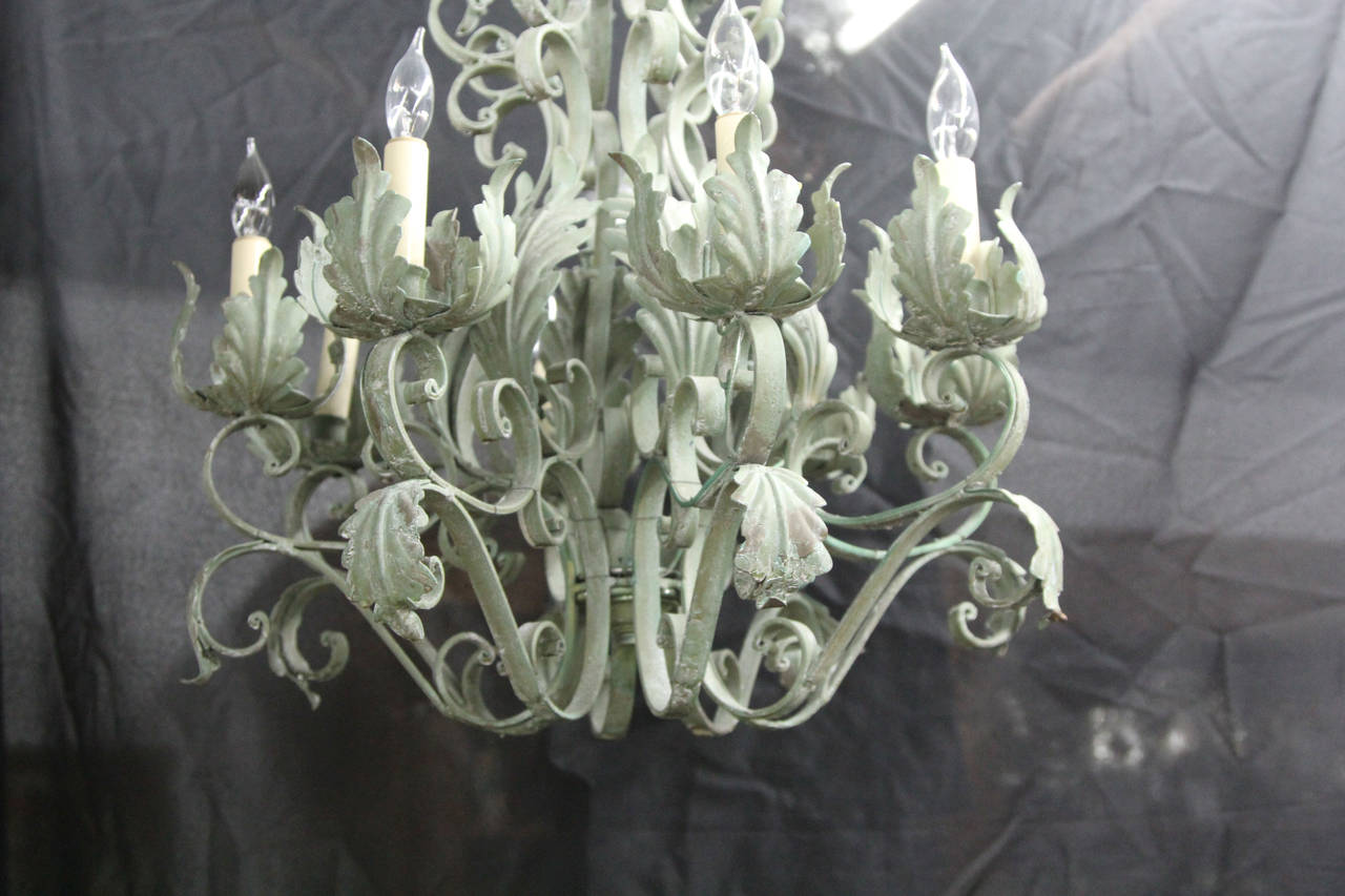 French Chandelier with Green Tole For Sale 2
