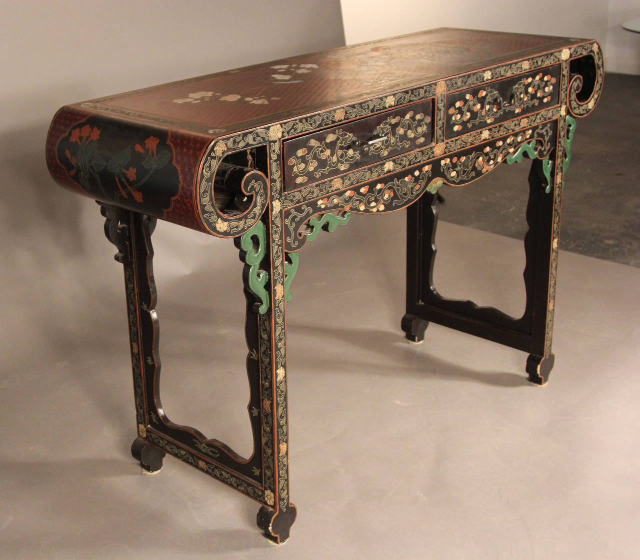 Chinoiserie Chinese Lacquer Altar Table
