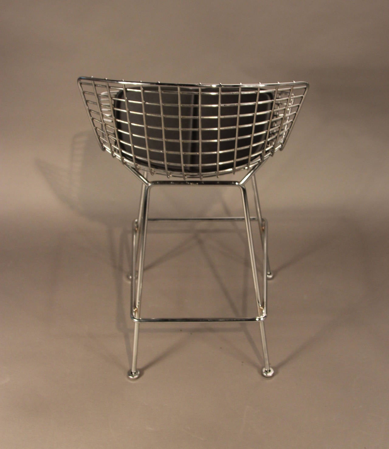 Pair of Harry Bertoia for Knoll Bar Stools in Chrome with Black Leather 1