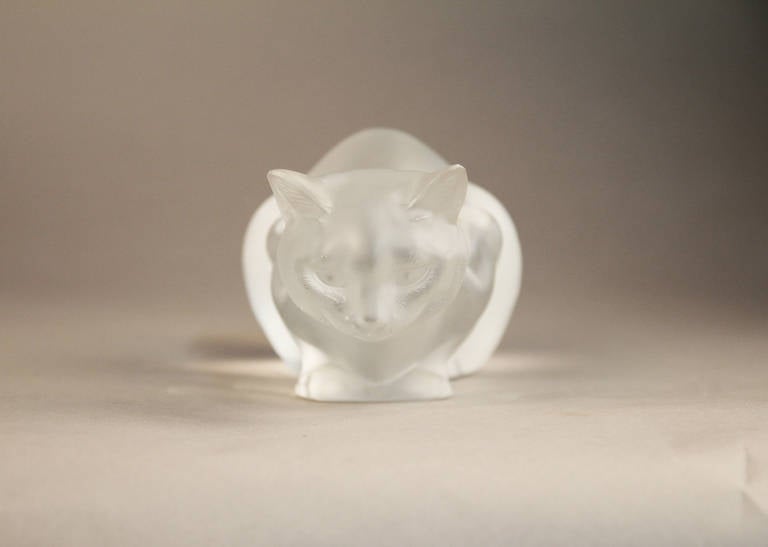 lalique glass cat