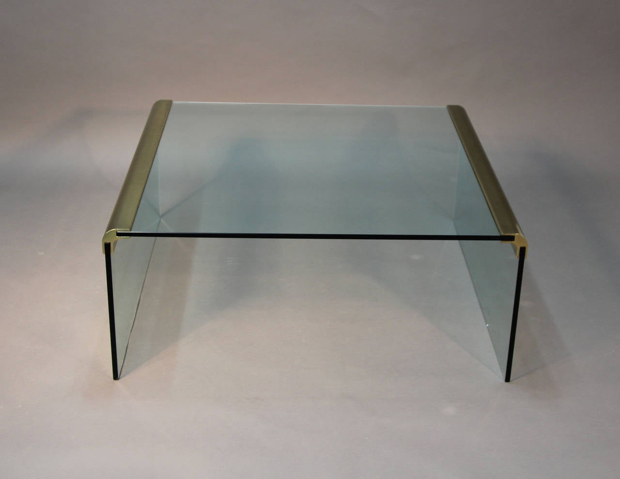 Leon Rosen for Pace Coffee Table In Good Condition For Sale In Bridport, CT