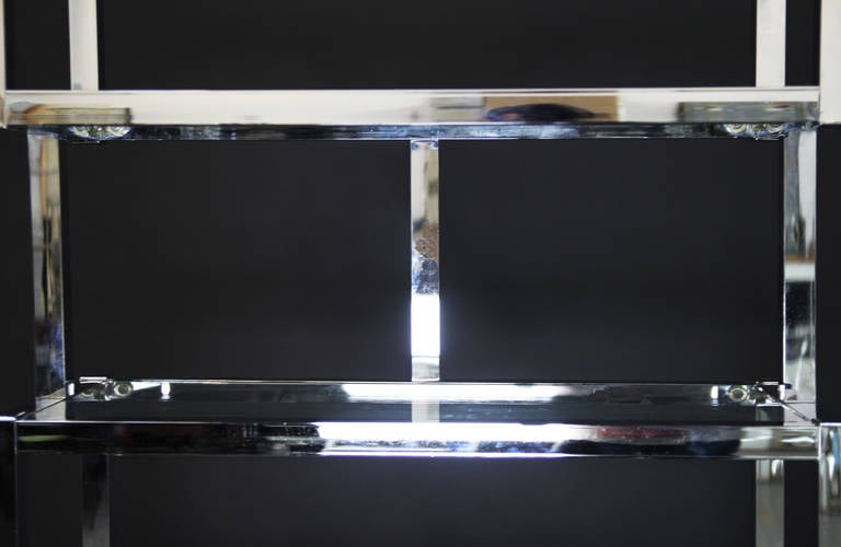 Chrome and Glass Cubic Etagere 4