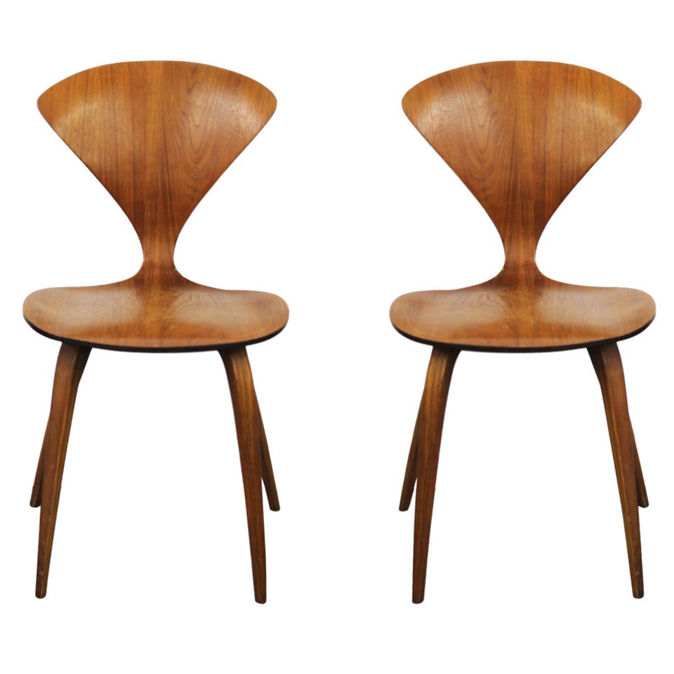 Pair of Bentwood Cherner Chairs for Plycraft