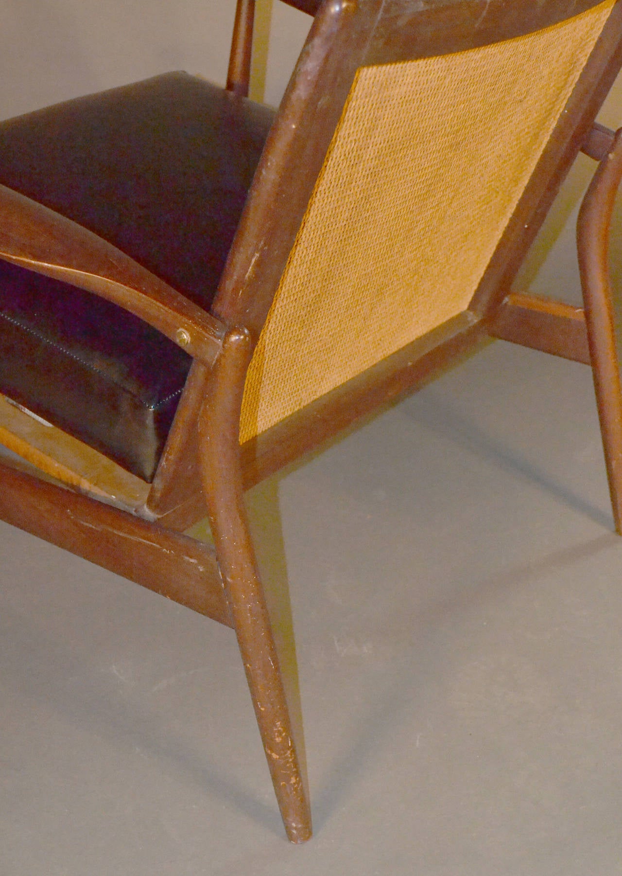 Scandinavian Modern Ib Kofod Larsen for selig spear chair model 544-15 For Sale