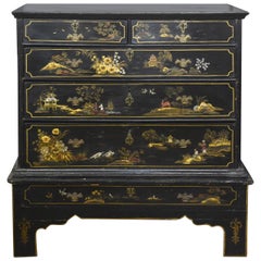 Chinoiserie Two over Three-Drawer Dresser