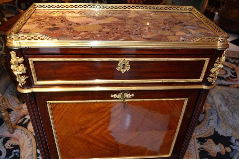 Louis XVI Late 18thC early 19thC French abbatant (desk) For Sale