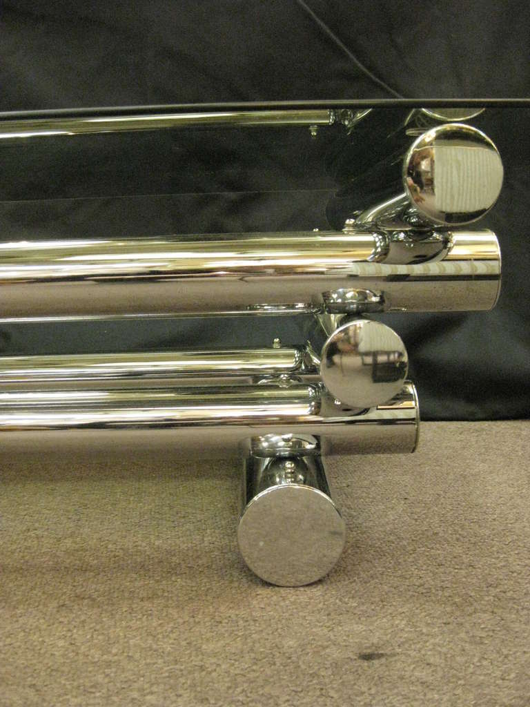 Mid-Century Modern Tubular, Tiered Metal Coffee Table with Glass Top In Excellent Condition In New York City, NY