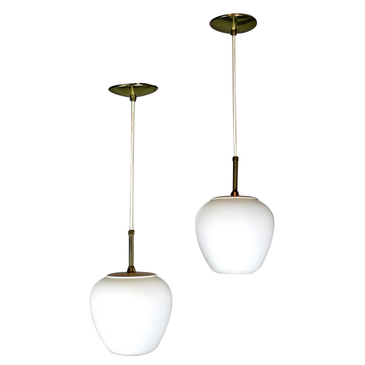 Mid Century Modern Italian Style Pendant Lights At 1stdibs Mid Century Modern Italian Style Pendant Lights 1