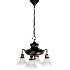 Bulbous Pan Fixture