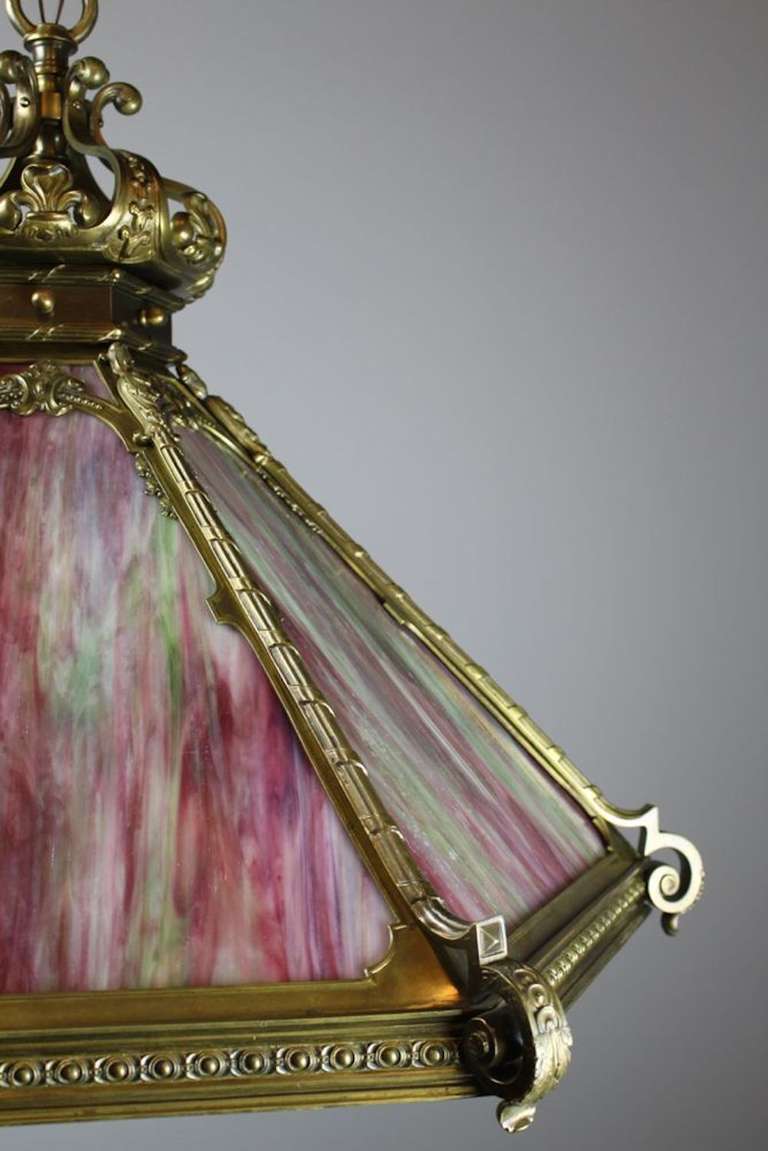 Italian Renaissance Revival Tiffany Style Fixture Pendant, circa 1910 For Sale 1