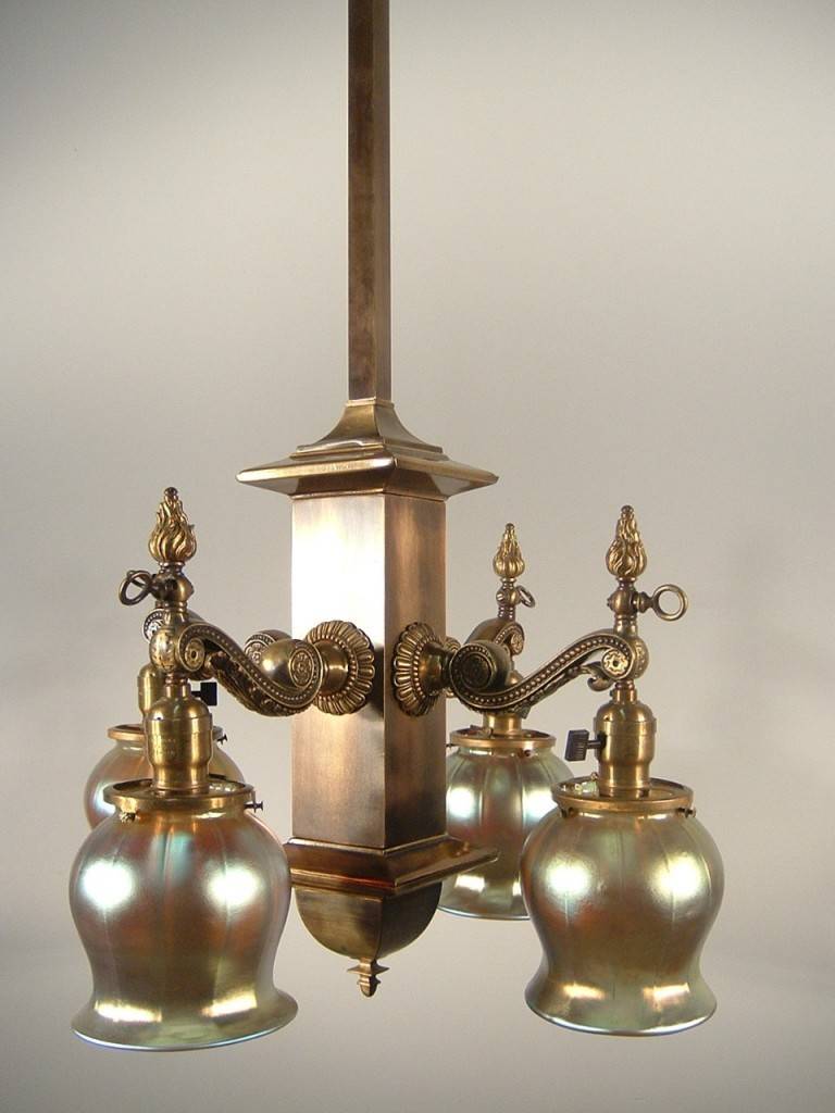 This high quality fixture has elements of Edwardian and Arts & Crafts 