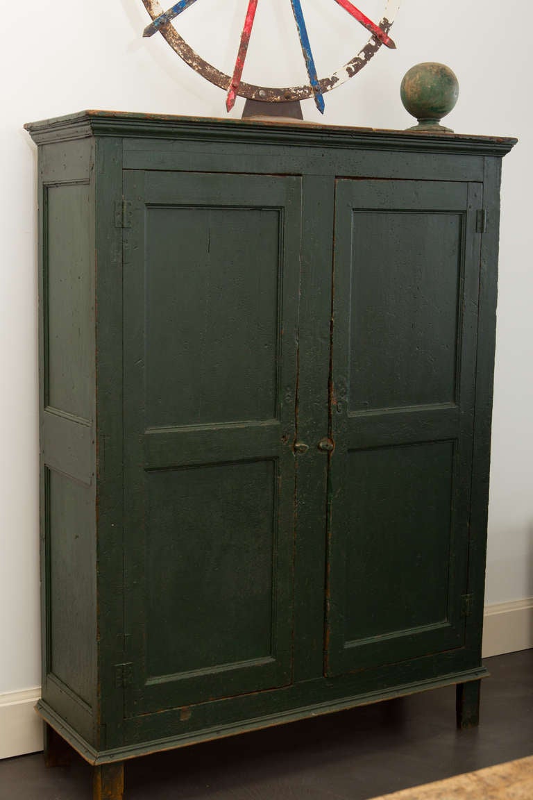 Canadian Armoire