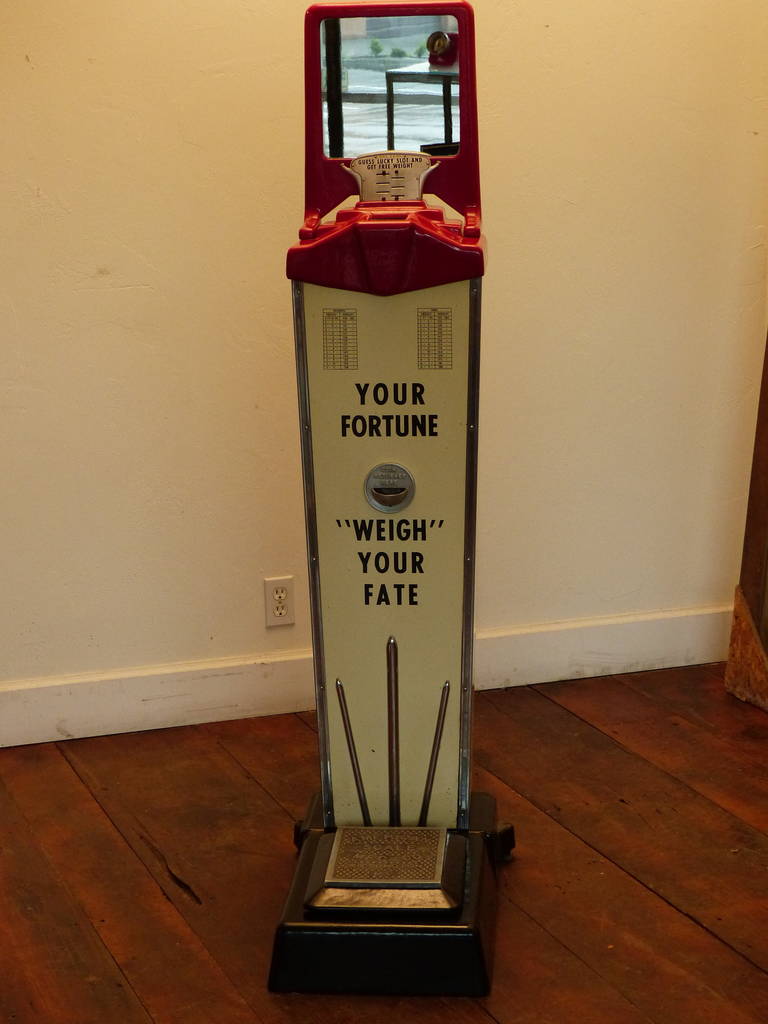 Scale in fantastic condition mfg by the American Scale Co, Washington DC   Working condition.  Tells your fortune as well as your weight.