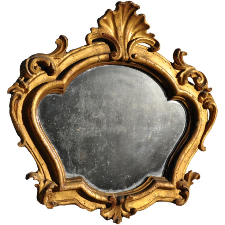 Italian giltwood mirror For Sale