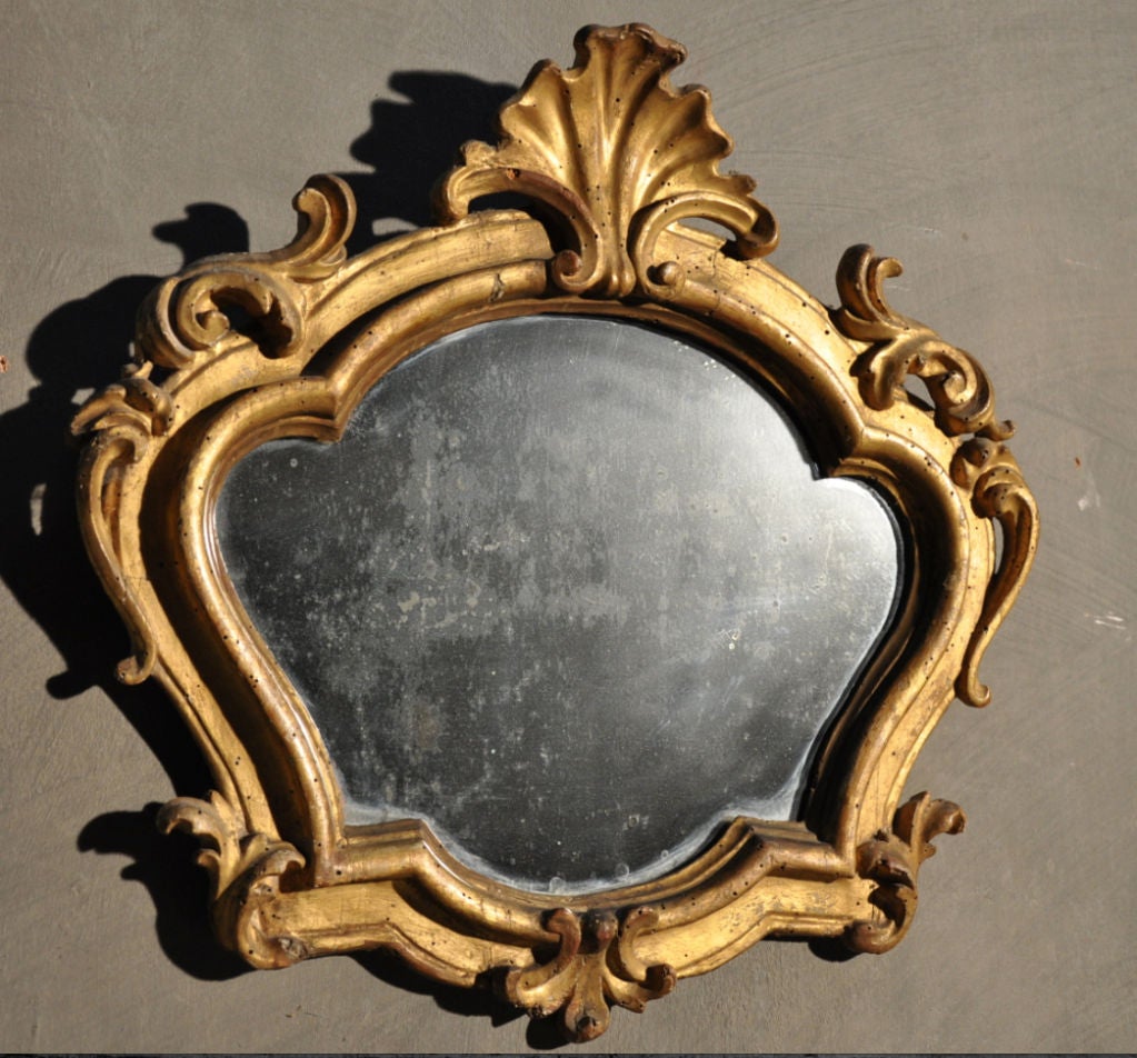 Italian giltwood mirror