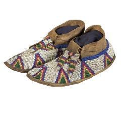Northern Plains Sioux Moccasins
