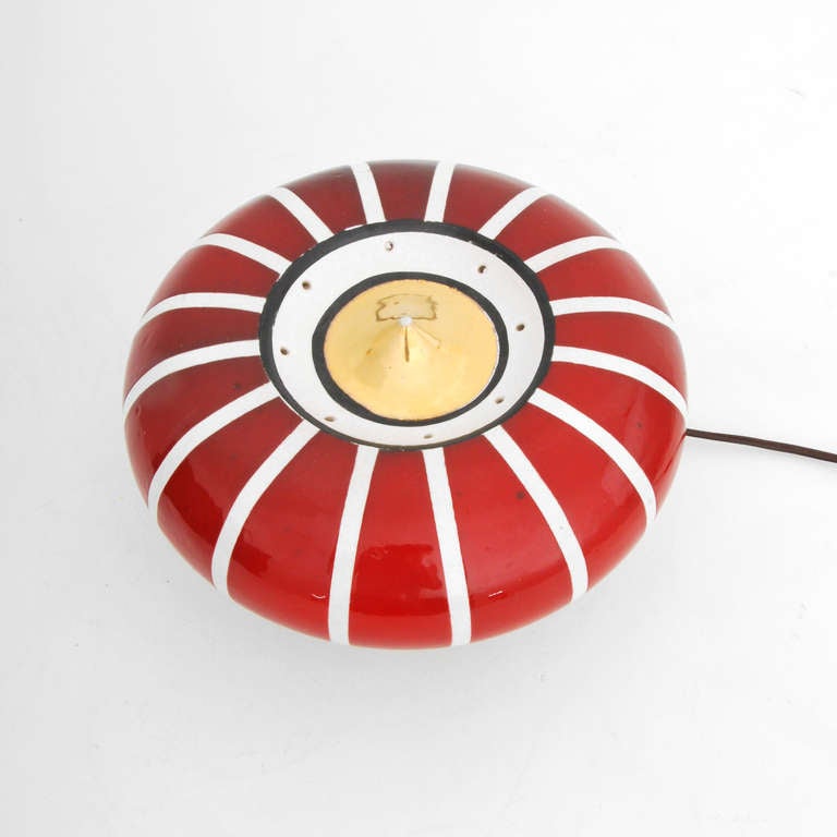 man kwong lamp