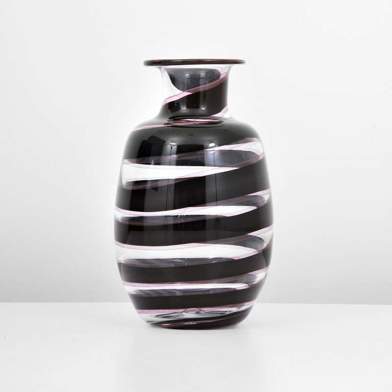 DESIGNER & MANUFACTURER:  Archimede Seguso, Manner of

MARKINGS: marked

COUNTRY OF ORIGIN & MATERIALS: Murano, Italy; blown glass

ADDITIONAL INFORMATION: Large blown glass 
