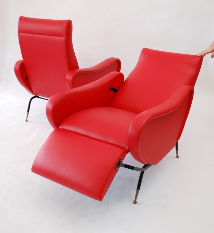 Leather Pair of Reclining Chairs Designed by Fabio Lenci