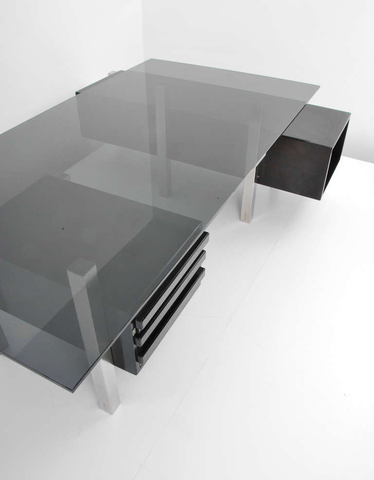 Glass Forma Nova Italian Desk For Sale