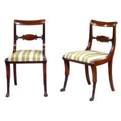 Ensemble de douze chaises de salle à manger néoclassiques, attribuées à Duncan Phyfe, New York